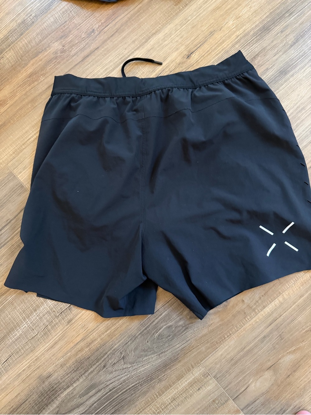 Ten thousand black large 7 inch lined shorts